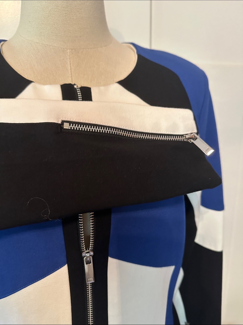 Karen Millen Moto Colorblock Ponte Biker Mini blue white black zipper 12 dress - Picture 4 of 11